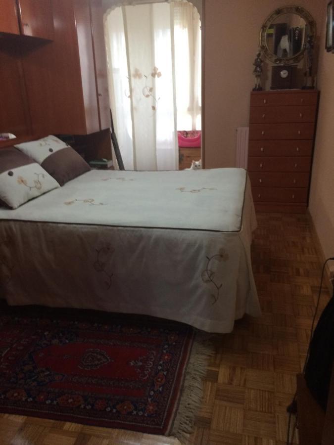 Alojamiento Nedymar Appartement Oviedo Buitenkant foto