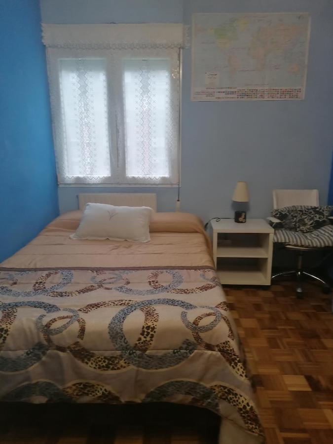 Alojamiento Nedymar Appartement Oviedo Buitenkant foto
