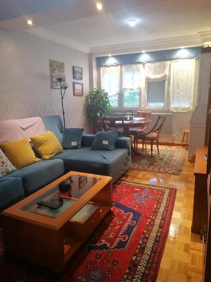 Alojamiento Nedymar Appartement Oviedo Buitenkant foto